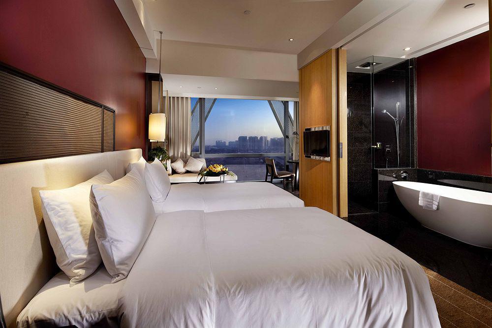Mumian Shenzhen Luohu Jdv By Hyatt Hotel Exterior foto